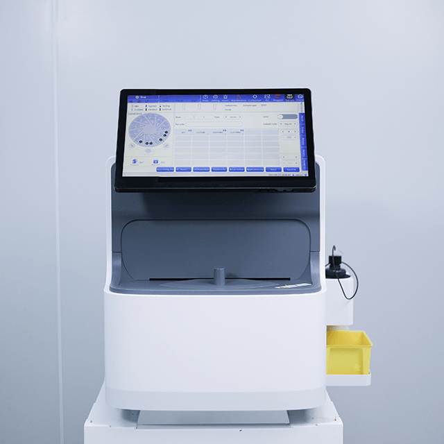 Zecen CIA 1200M Chemiluminescence Immunoassay Analyzer (120 tests/hour)